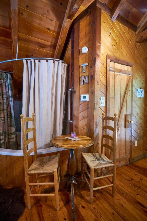 Chalet Gatlinburg Area Hottub - Ladyslipper *