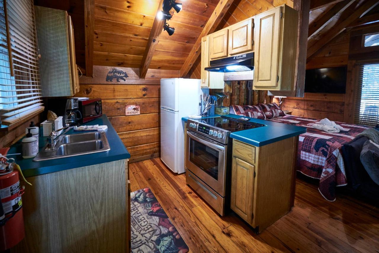 Gatlinburg Area Hottub - Ladyslipper